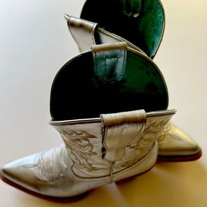 Corral Women’s Silver Ankle Boot